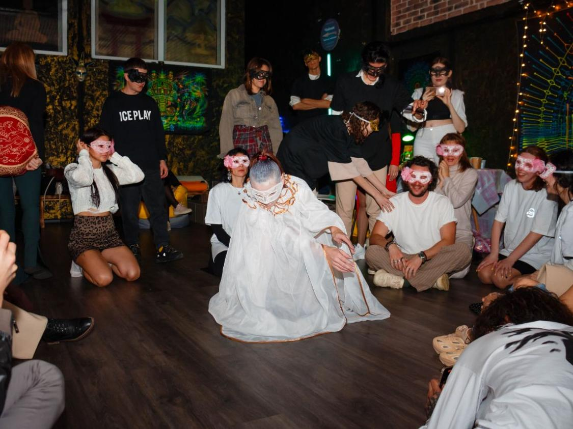 Театральная лаборатория с масками